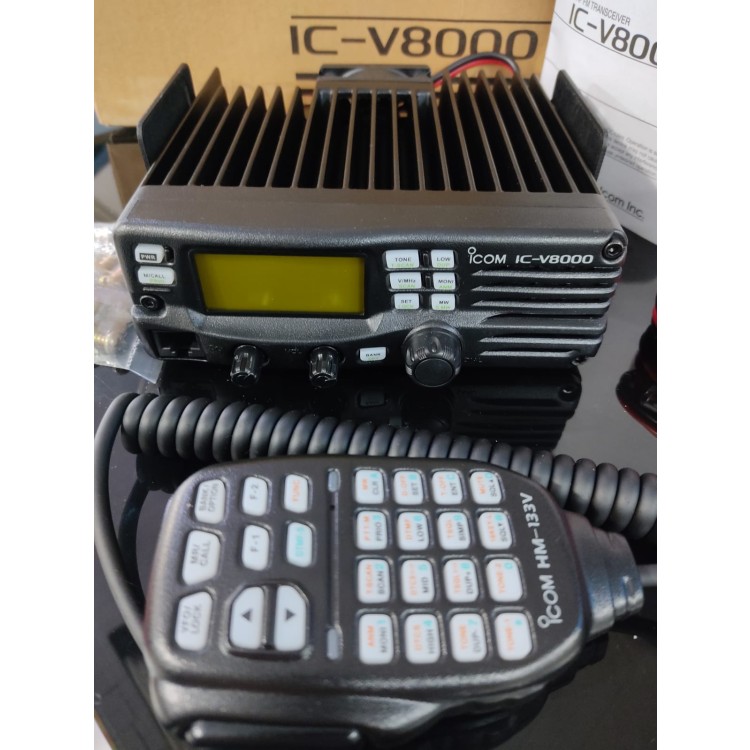 Radio icom VHF IC-V8000 Base  - Imagem: 5