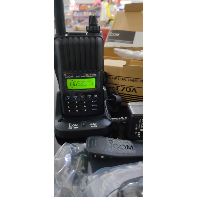 Radio HT Icom Dualband VHF/Uhf IC-T70A 5 Watts  - Imagem: 6